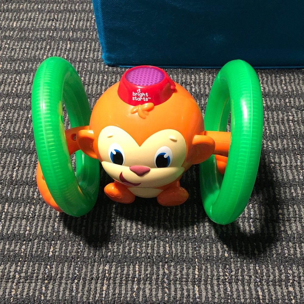 🛍️ Light Up and Musical Monkey Toy